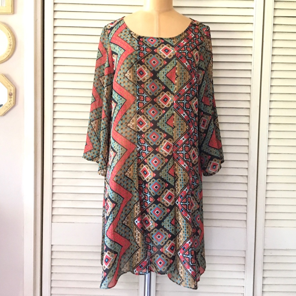 Curvesque Womens Dress 1X Tan Brown Green Semi-Sheer Bell Sleeve Lightweight